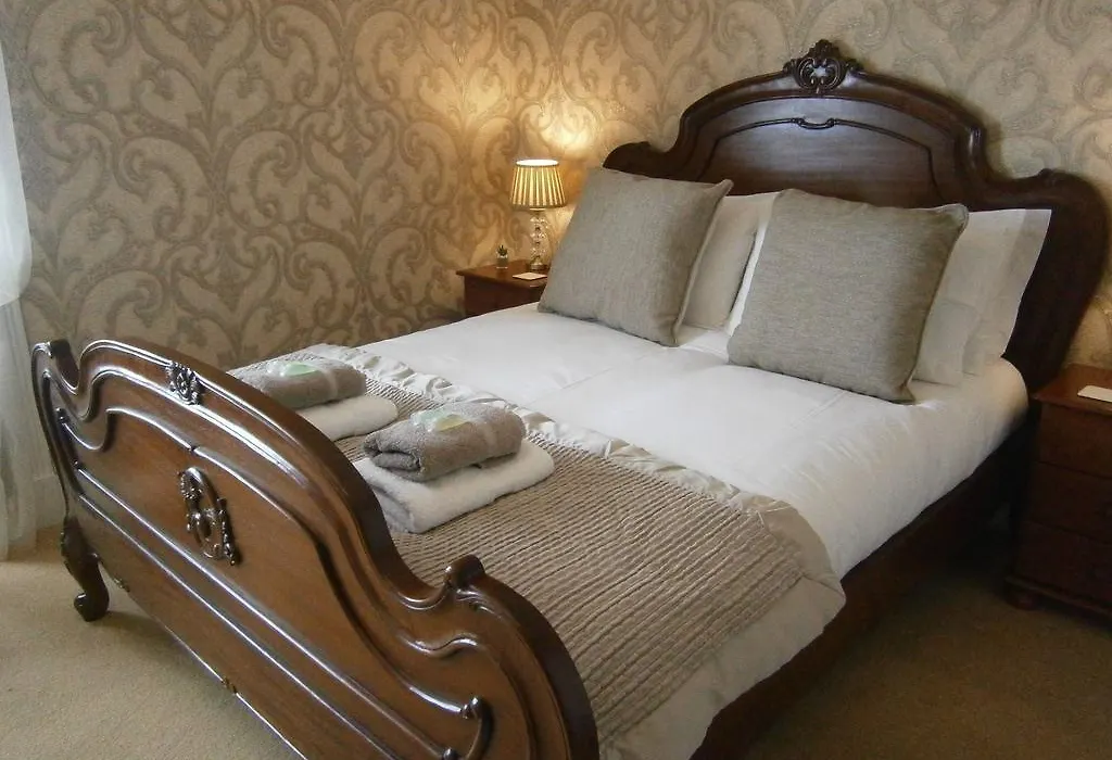 Seasons Guest House-1