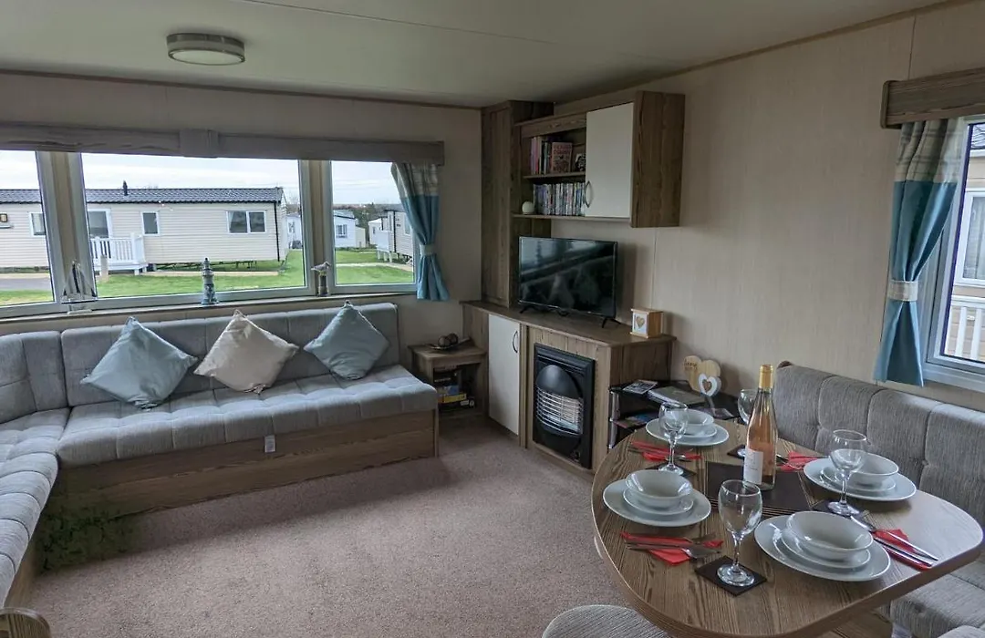 Haven Holiday Home Littlesea Sleeps 6-1
