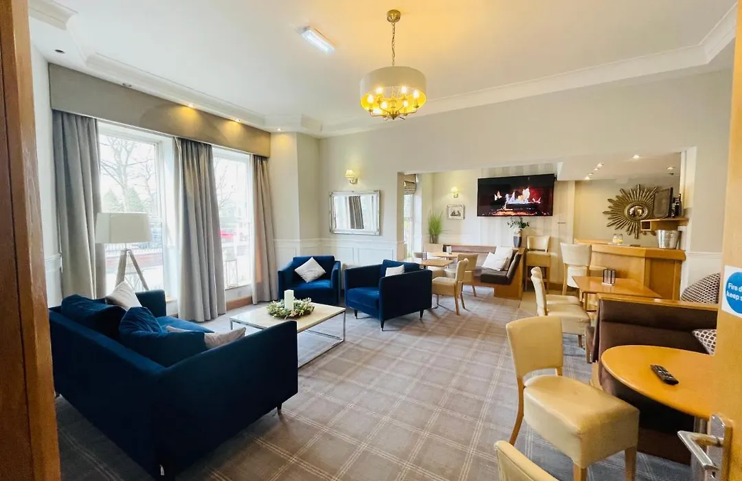 Westlynn Hotel & Apartments Free Parking Near Manchester Centre-1