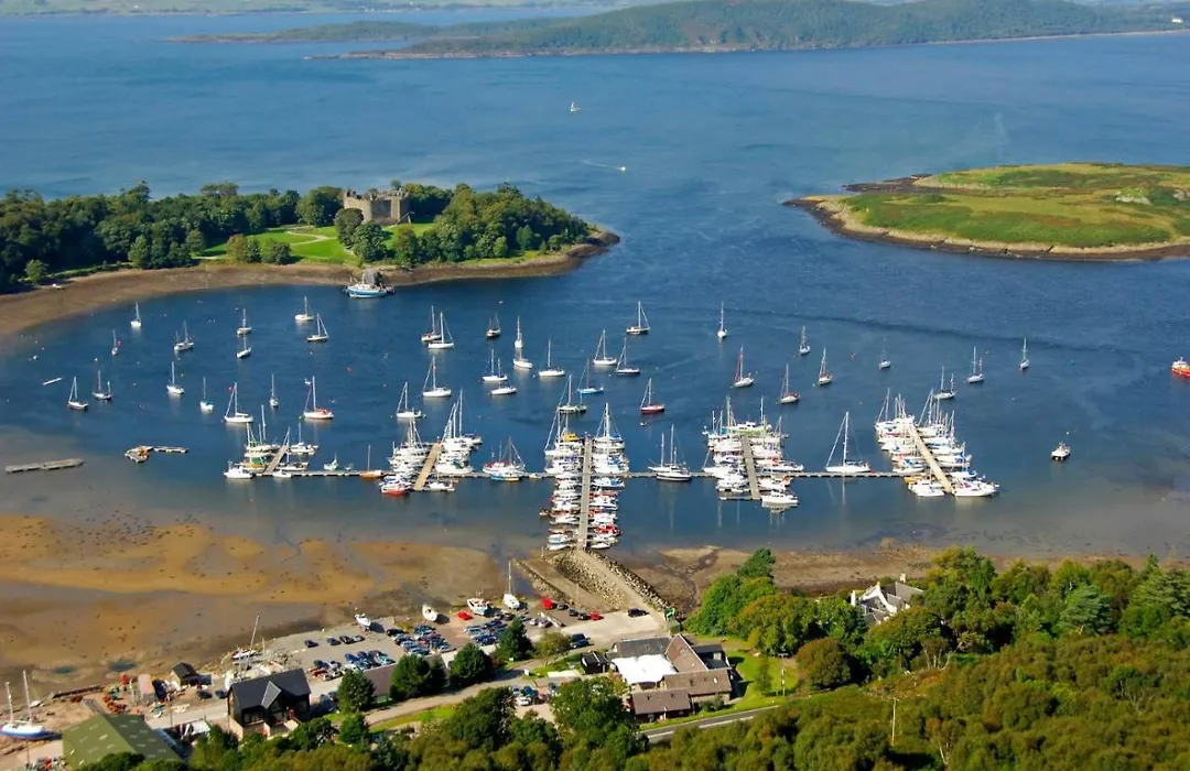 Oban Suites And Lodges By The Sea-1