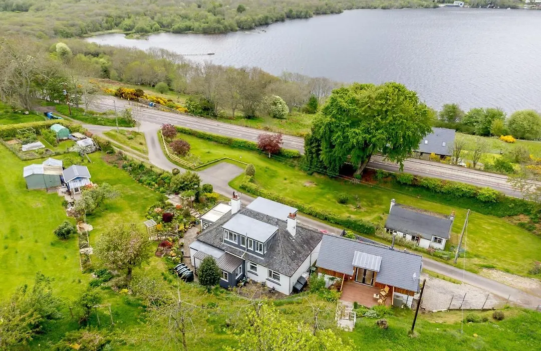 Urquhart Bay B&B-1
