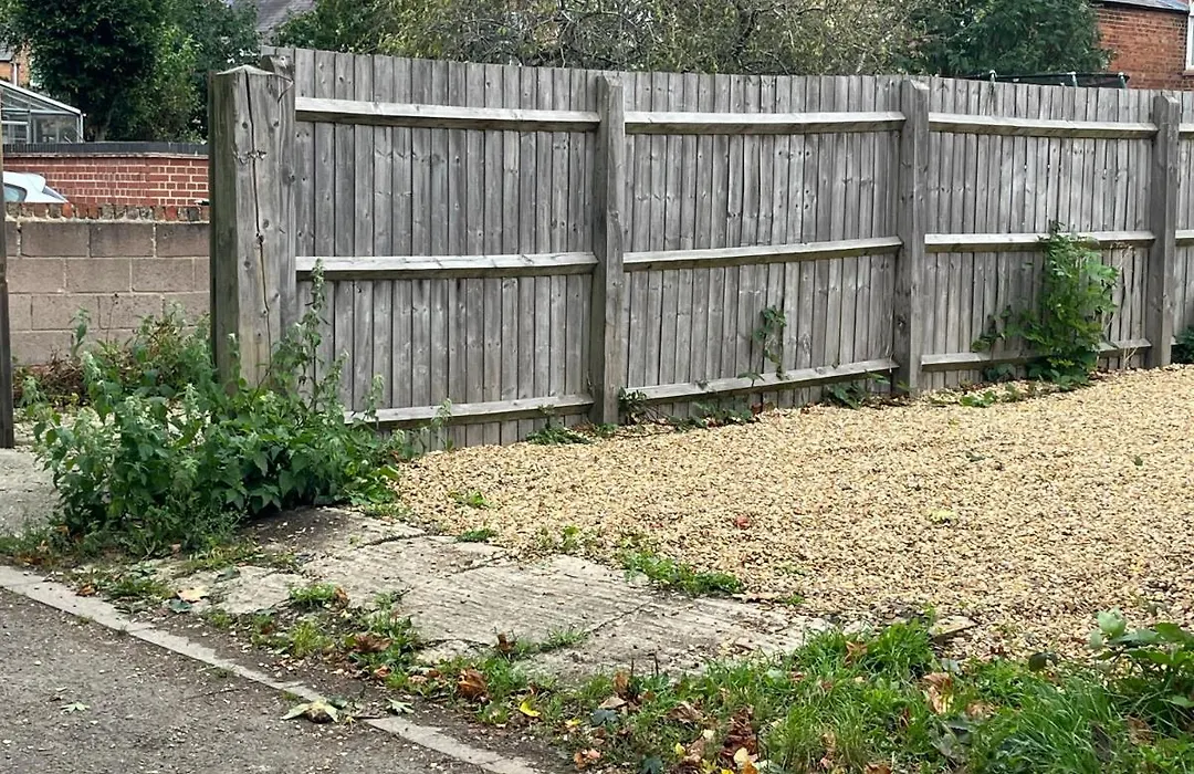 Moorfield House Room 4 Has Off-Road Parking Close To Train Station Good Commuter Links To London Oxford And The Midlands-1