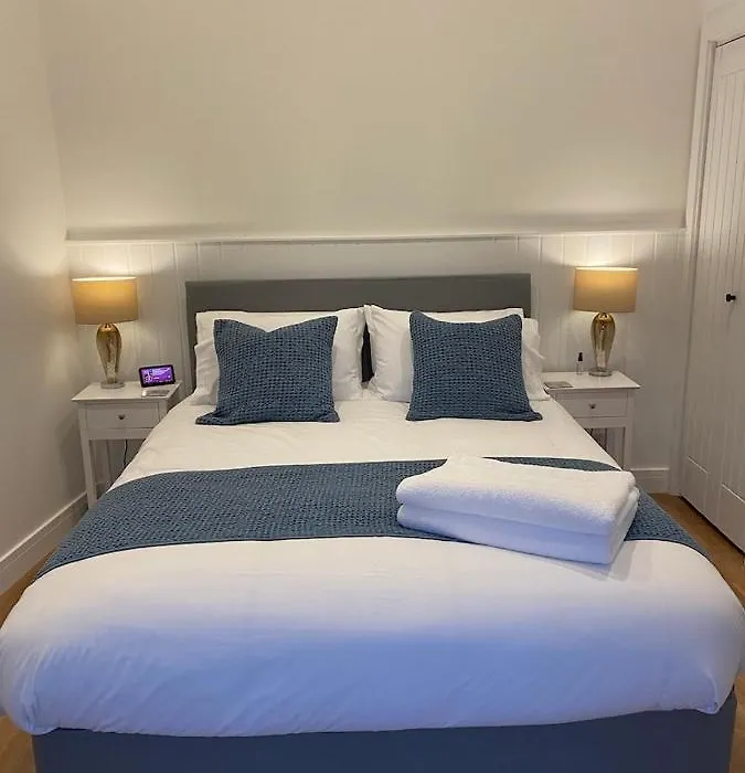 Rural Retreat In Devon-1