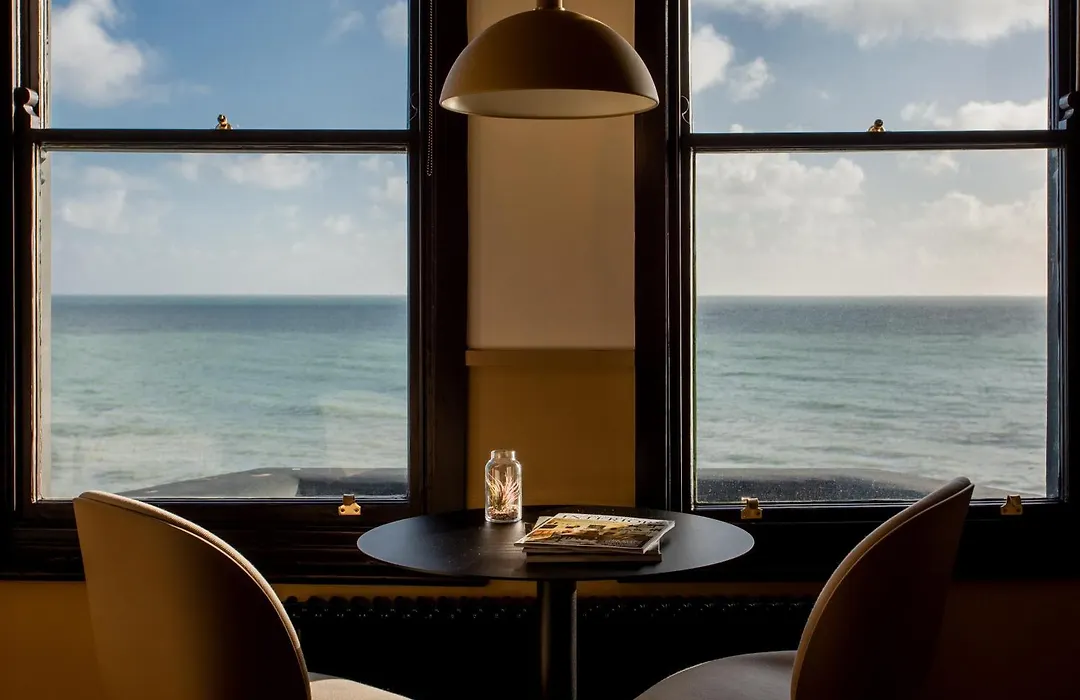 Port Hotel-1