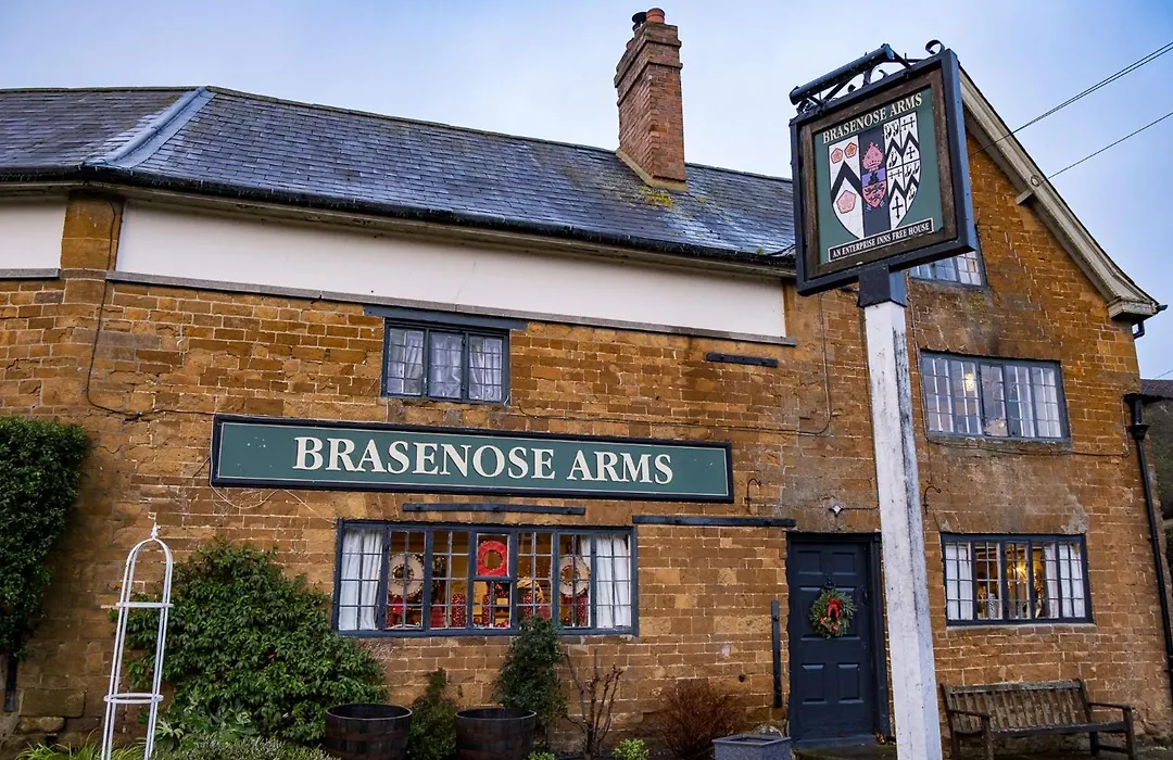 The Brasenose Arms-1