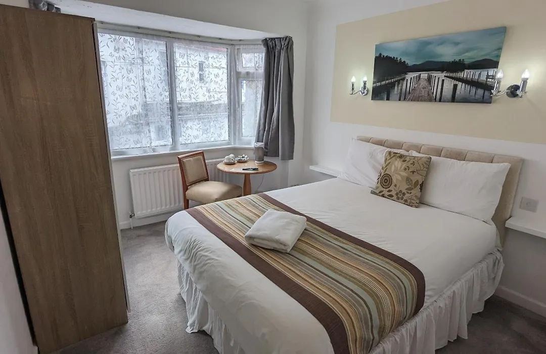 Cecil Court Hotel-1
