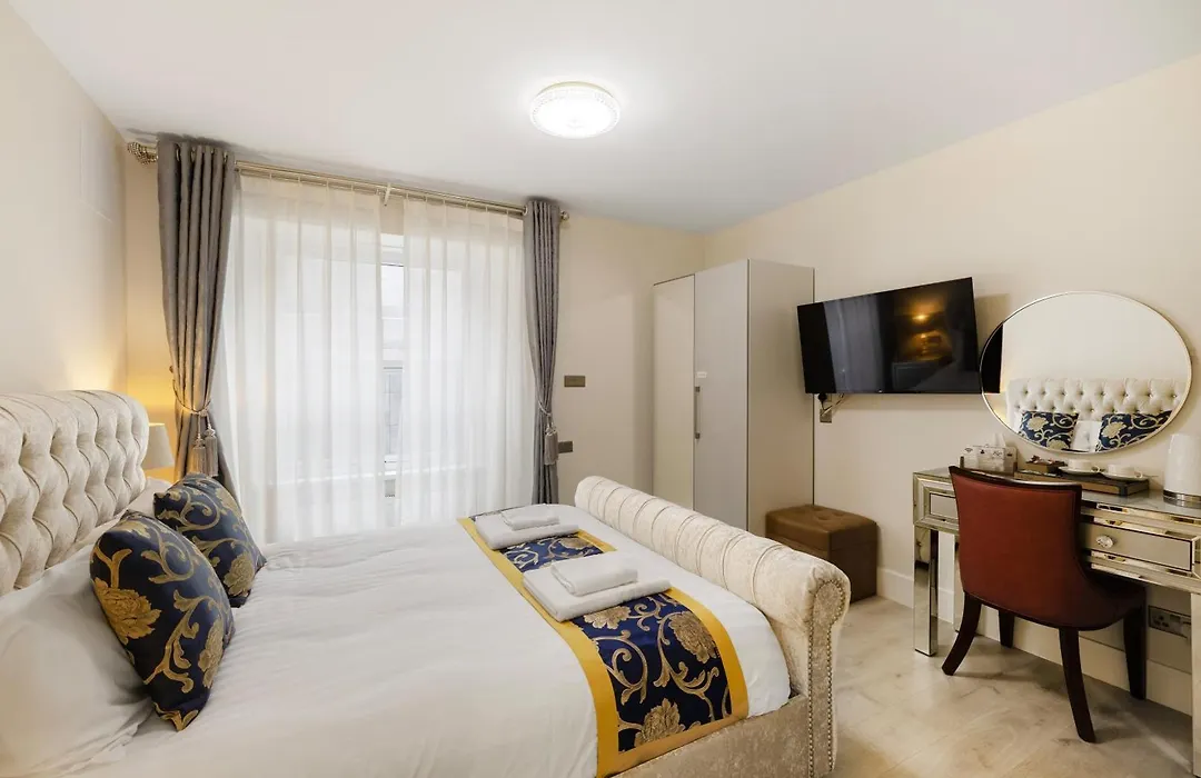 Drake Hotel Plymouth-1
