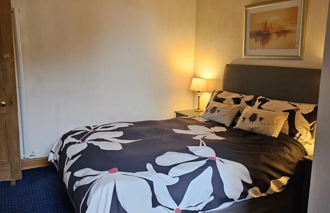 Smiths Guest House-1