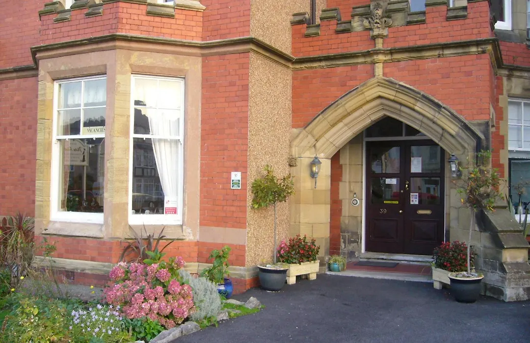 Crickleigh House-1