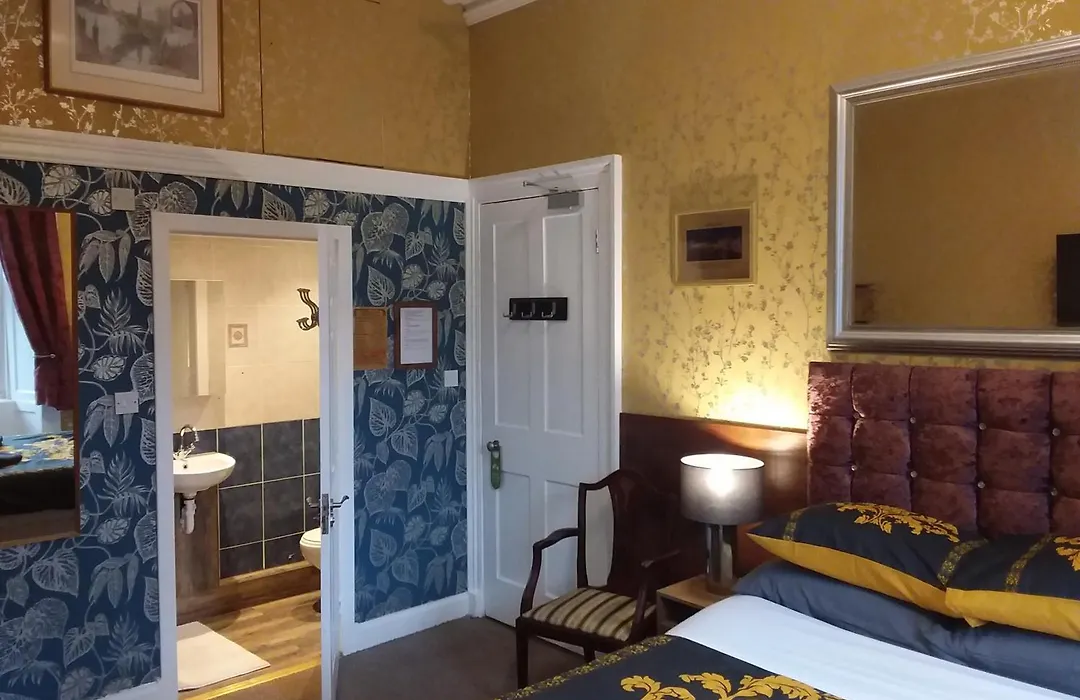 Ivy- Braveheart Guest House-1