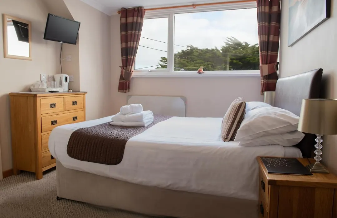 Trevarrian Lodge-1