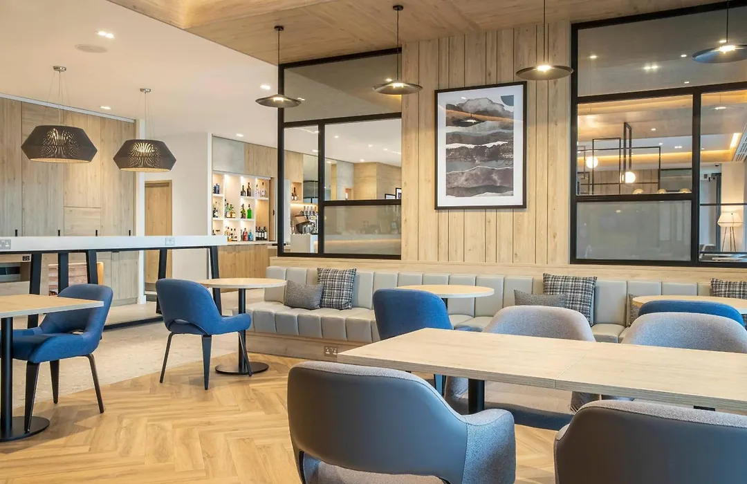 Courtyard By Marriott Inverness Airport-1