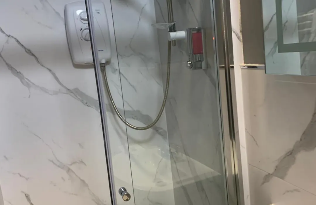 1 Bed Old Town City Studio Near Theatre Suit Work Or Leisure-1