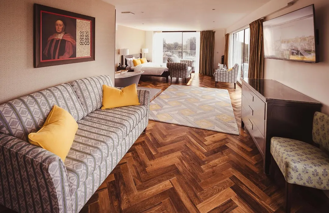The Varsity Hotel & Spa-1