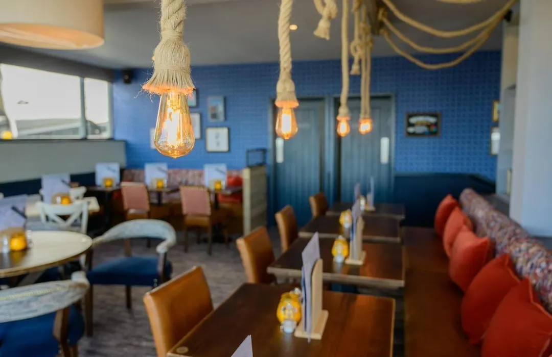 Downs Hotel-1