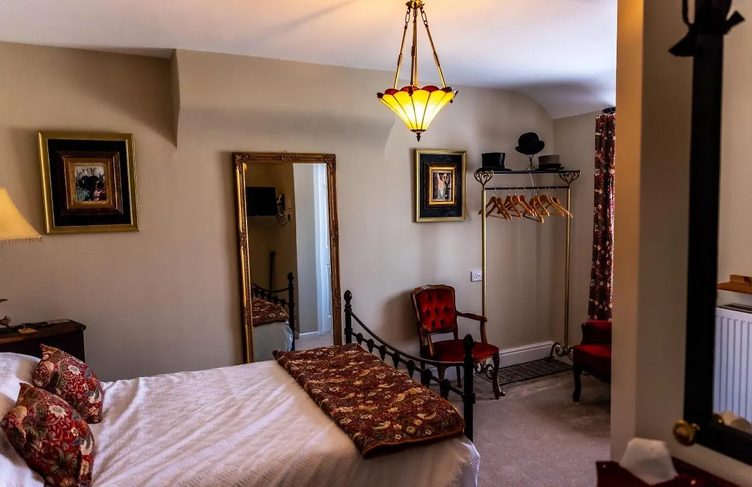 Mulberry House-1