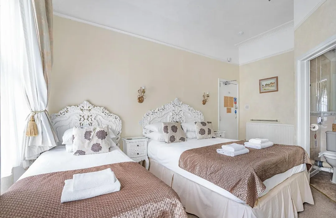 Summerlands Guest House-1
