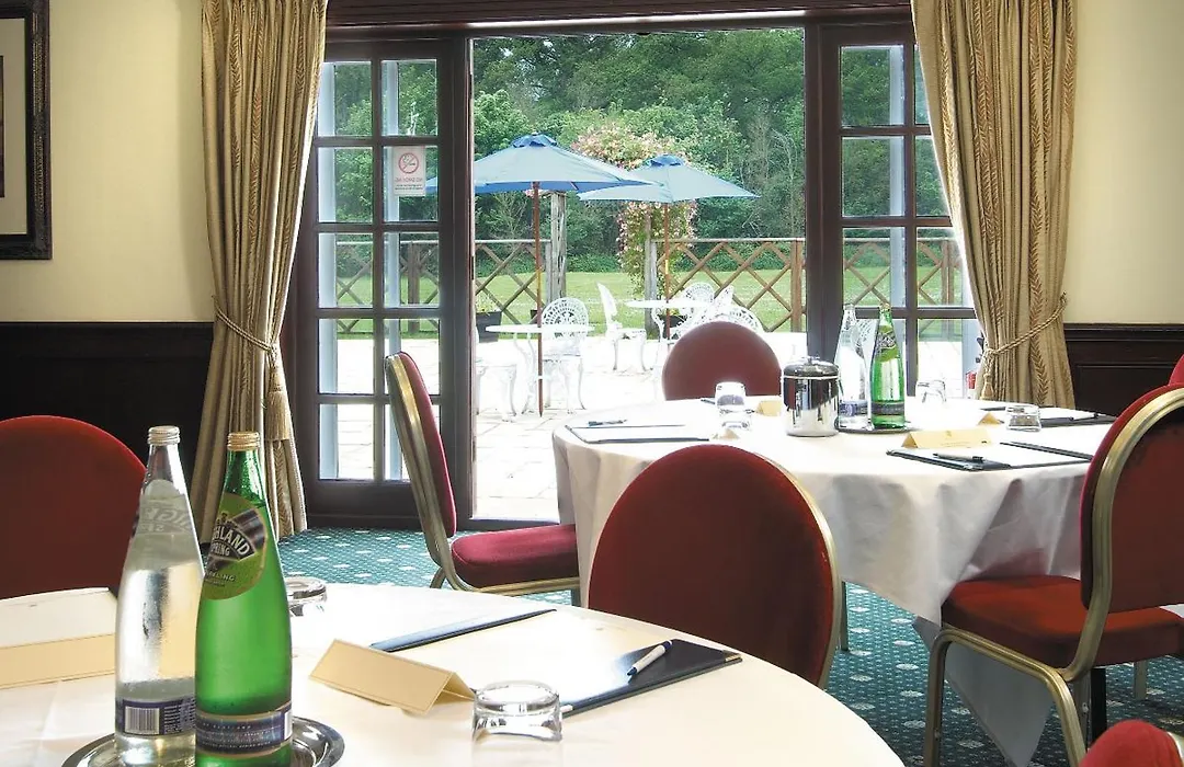 Grovefield House Hotel By Uno -Free Parking-1