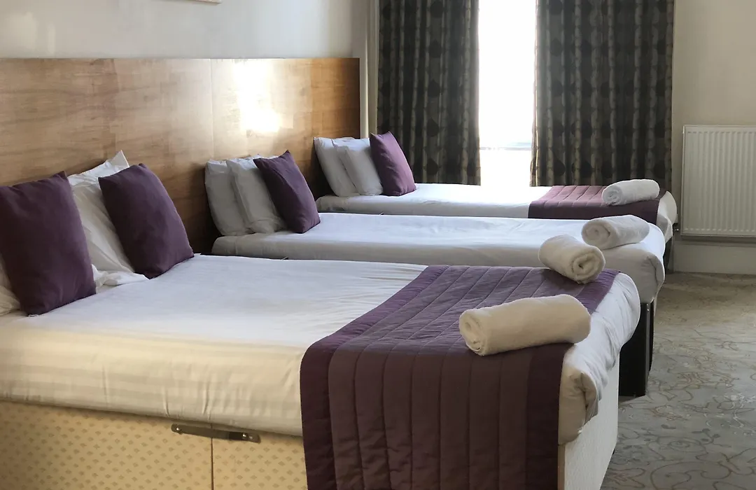 Cairn Hotel & Apartments-1