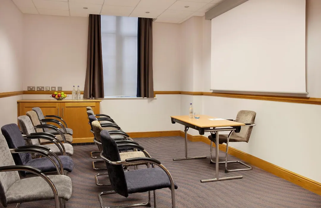 Leonardo Hotel London Croydon-1
