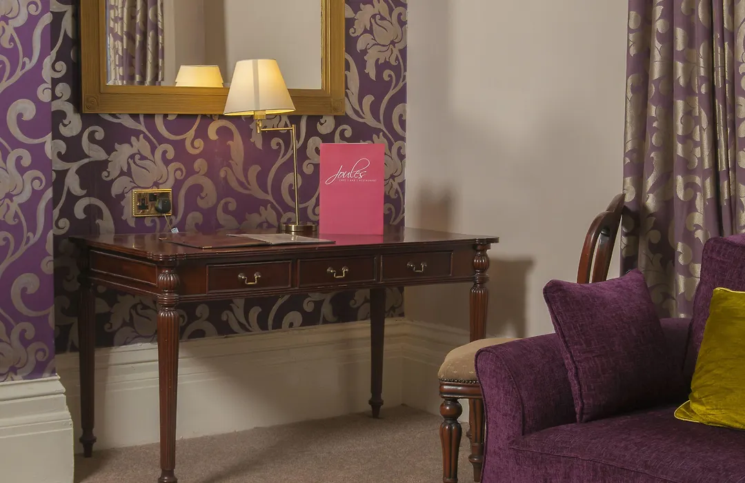 Clarence Court Hotel-1