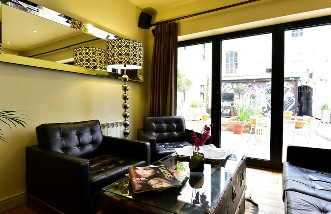 Brooks Guesthouse Bristol-1