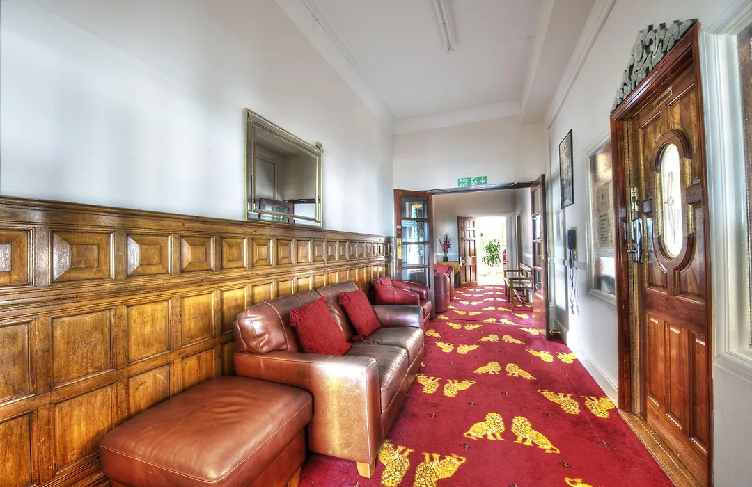 Albany Lions Hotel-1
