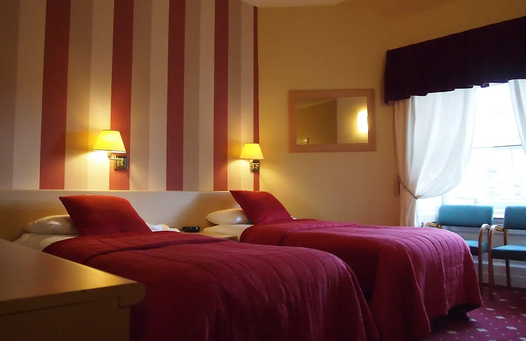 Thistle Hotel-1