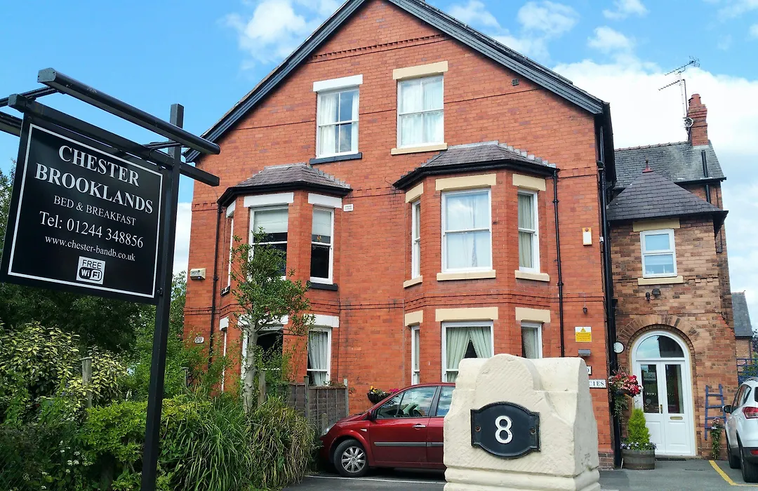 Chester Brooklands Bed & Breakfast-1