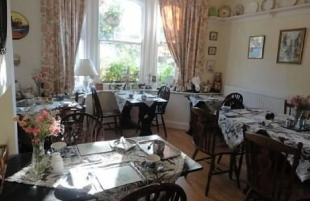 Greenside Guesthouse-1