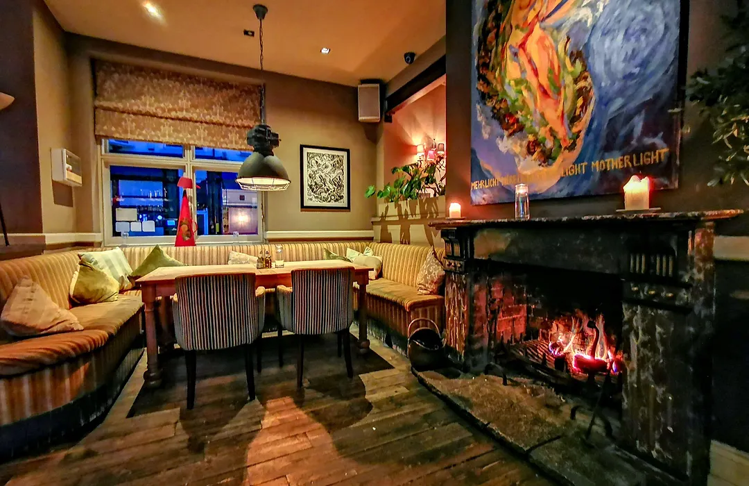 Ox Hotel, Bar, & Grill-1