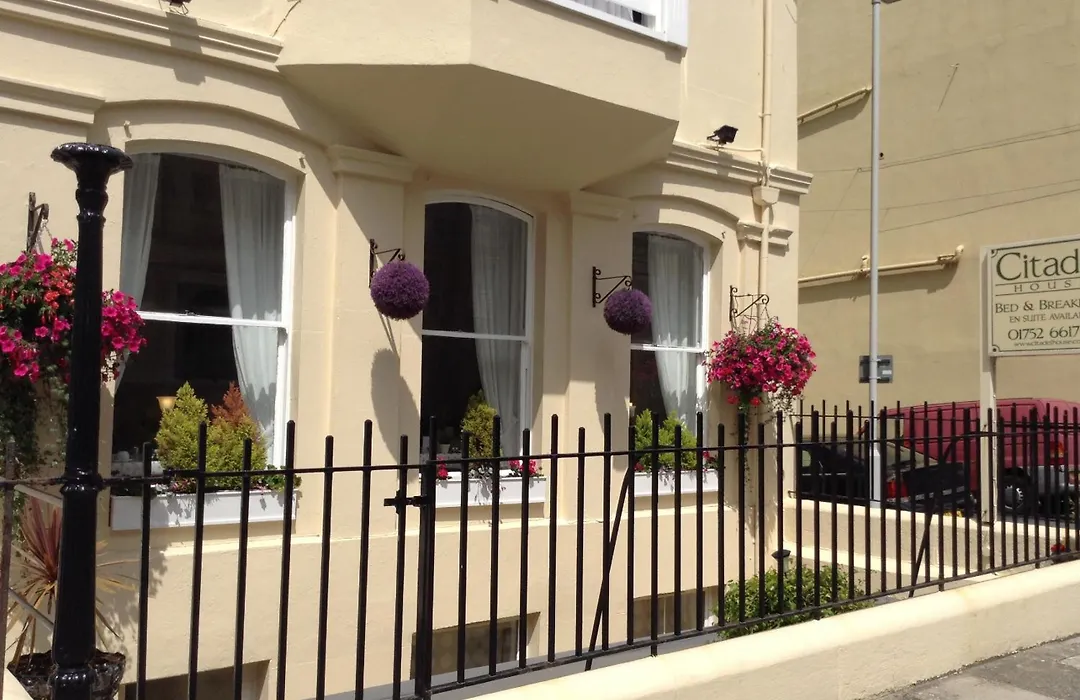 Citadel House Hotel-1