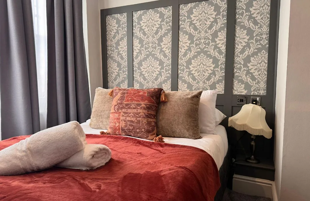 Regency Guest House-1