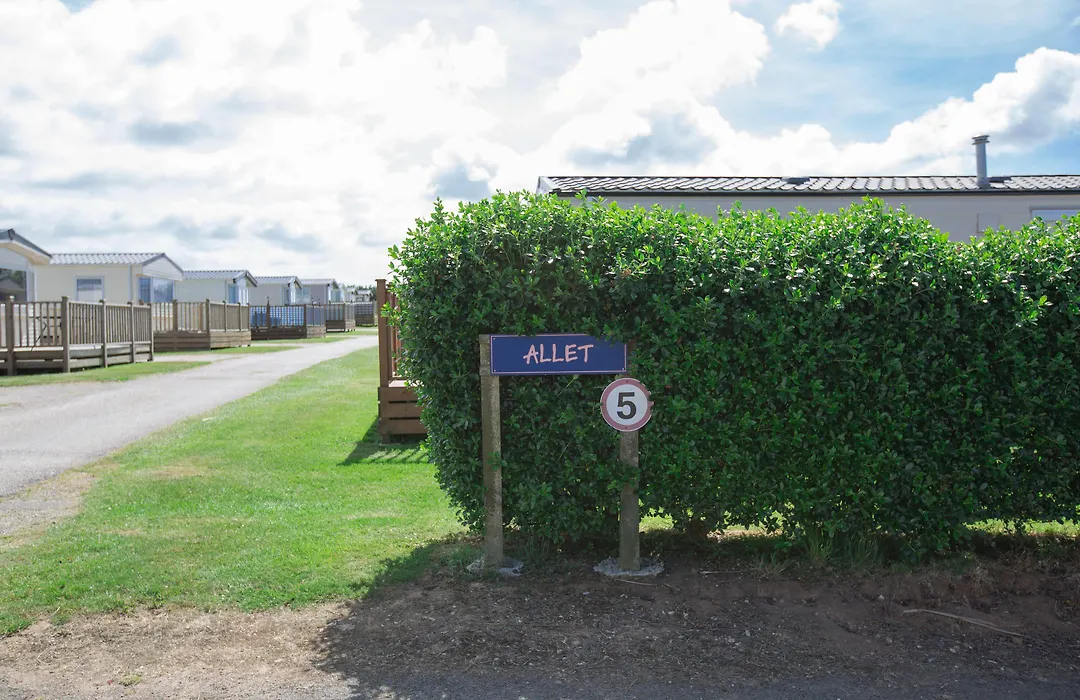 Newperran Holiday Resort By Away Resorts-1