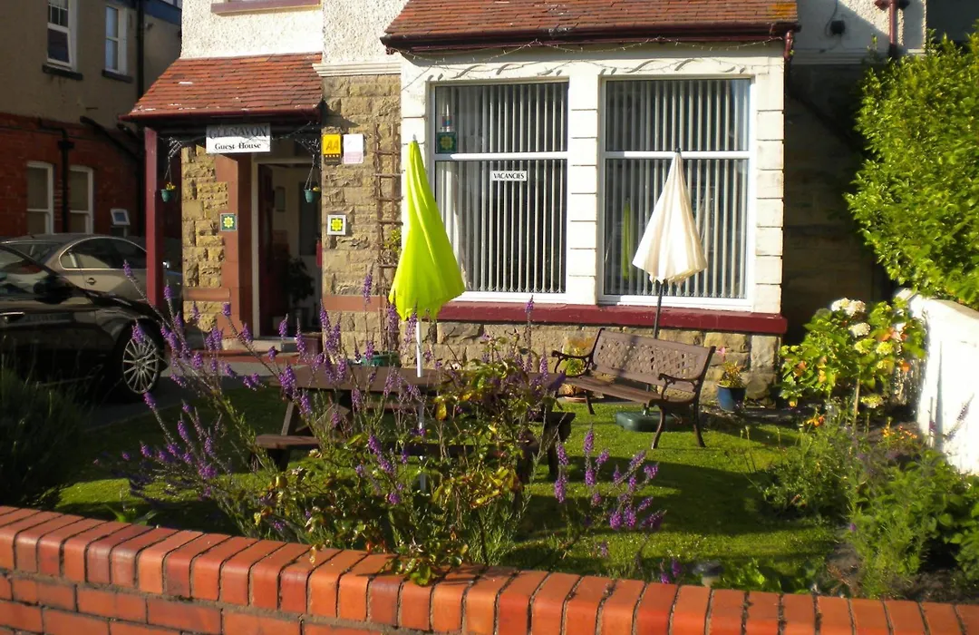 Glenavon Guest House-1