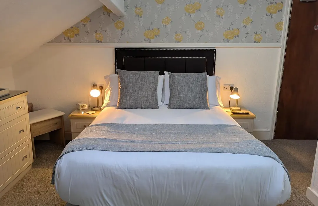 Valentine Lodge Over 21 Adult Couples Only-1