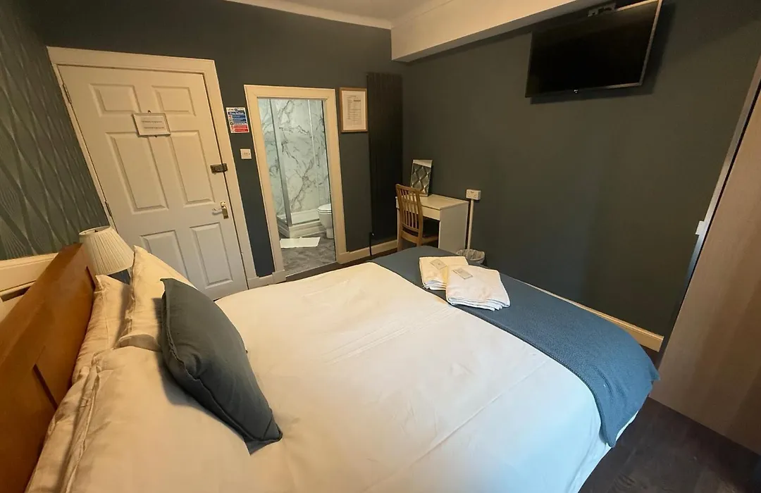 Balmore Guest House-1