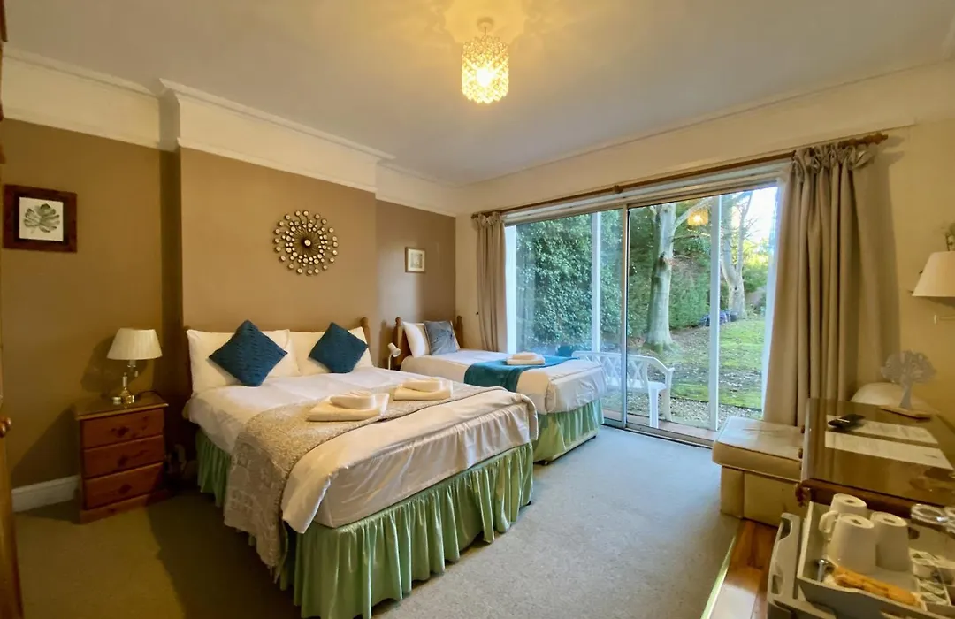 Pickwicks Guest House-1