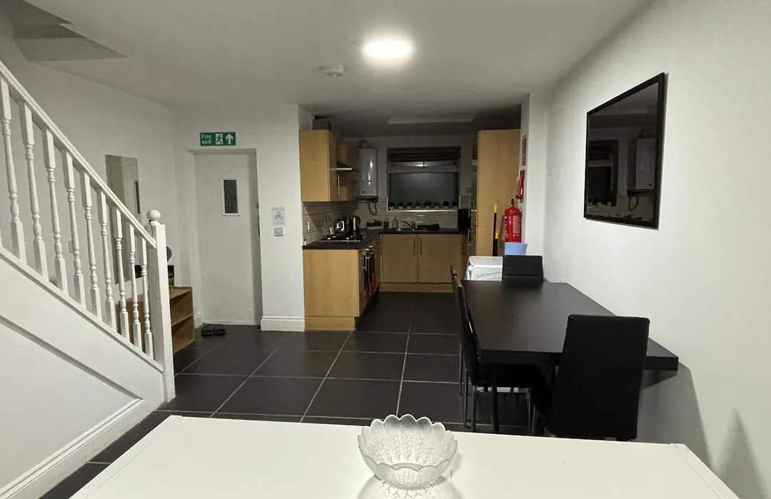 Yardley Lodge-1