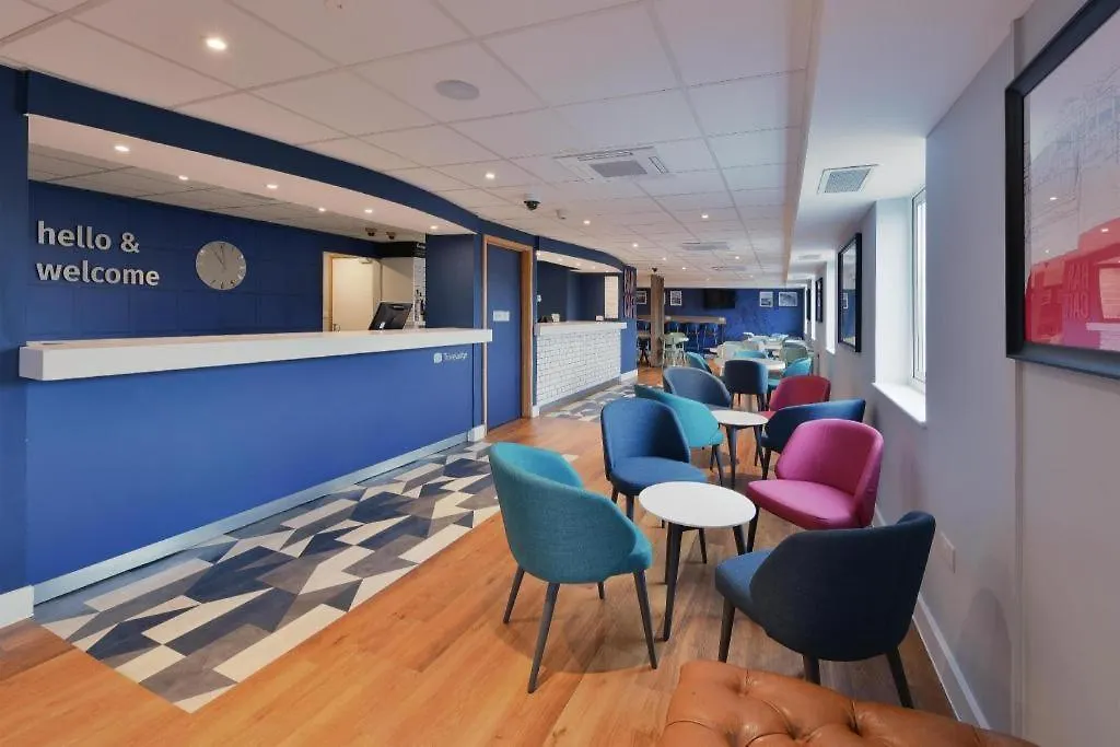 Travelodge St Austell-1