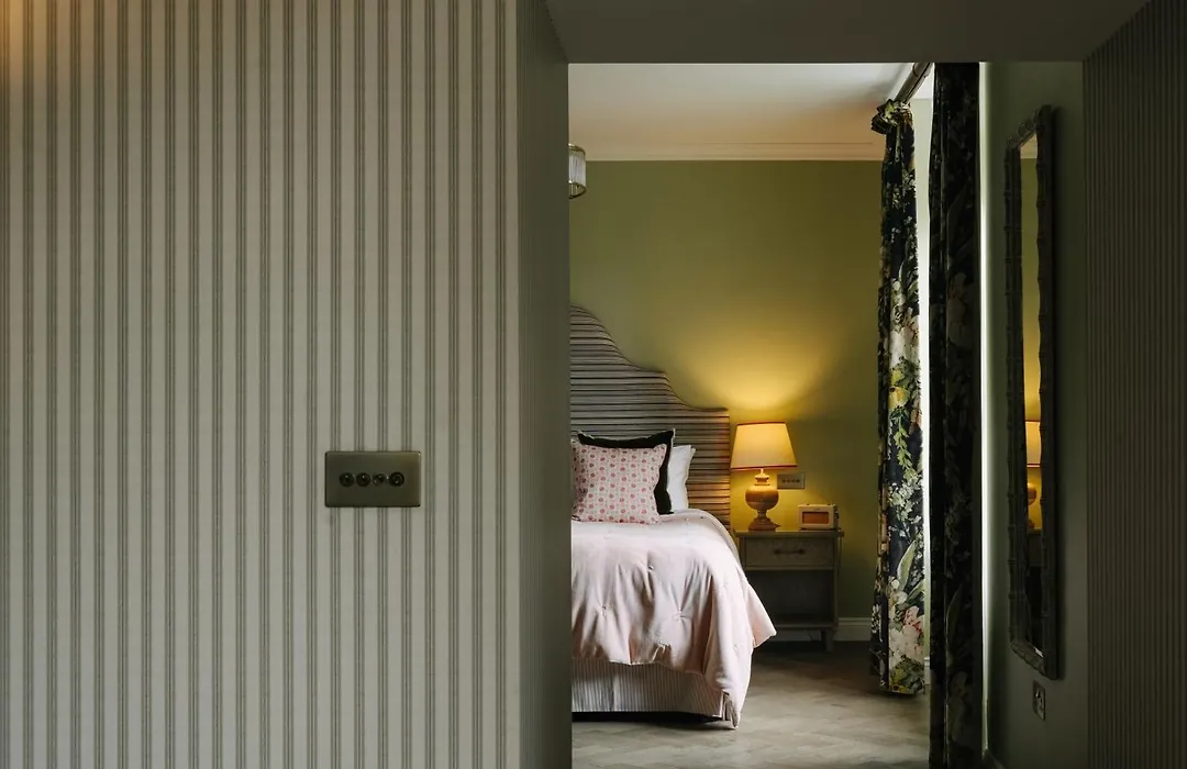 Cromlix-1
