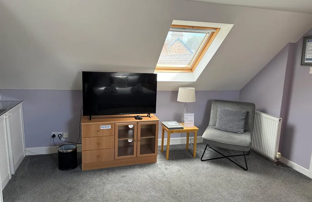 Dionard Guest House-1