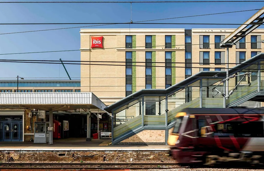 Ibis Cambridge Central Station-1