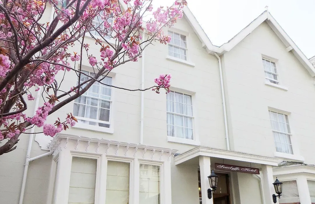 Seaclyffe Hotel Ltd-1