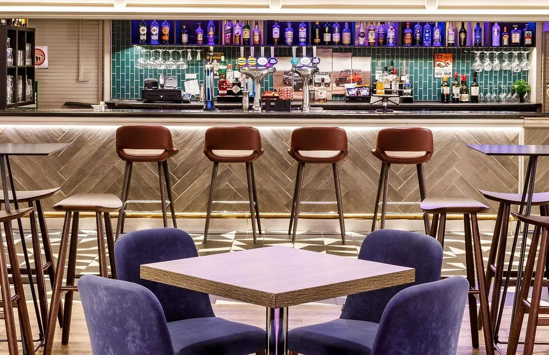 Mercure Birmingham West Hotel-1