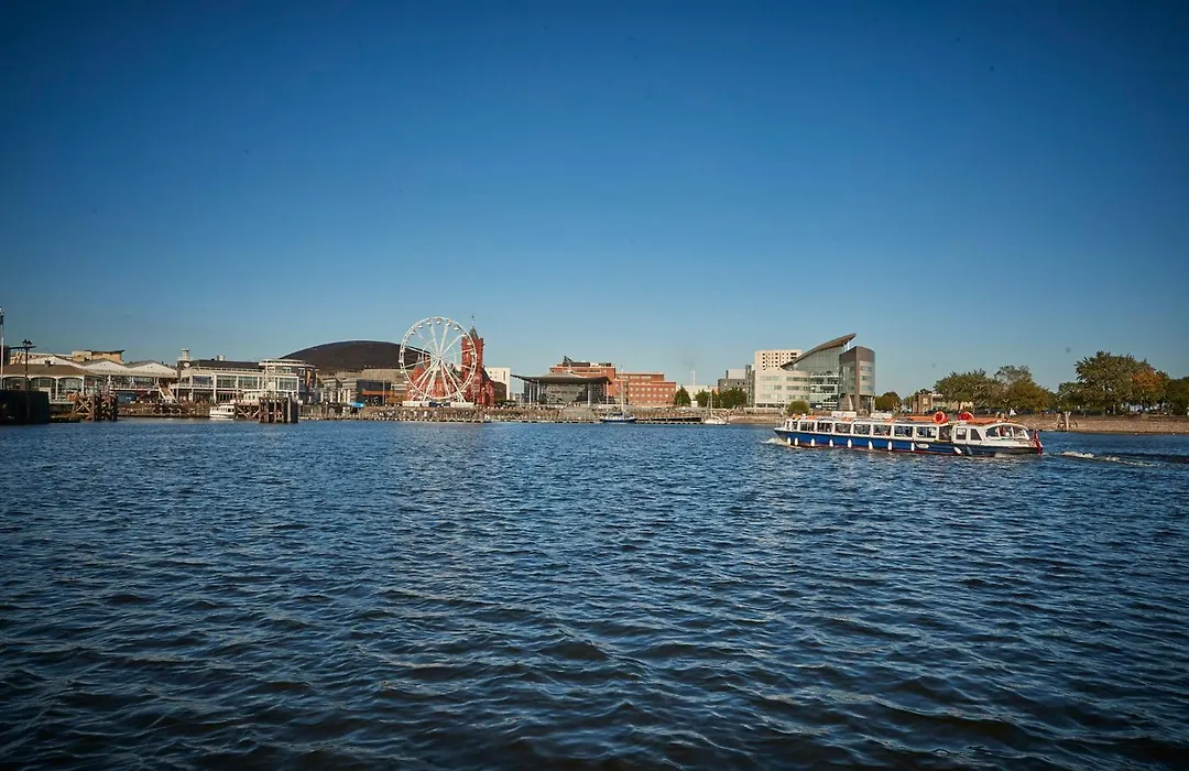 Holiday Inn Express Cardiff Bay By Ihg-1