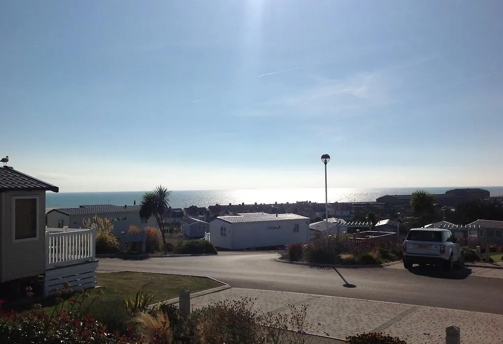 Ritz Summerhouse-1