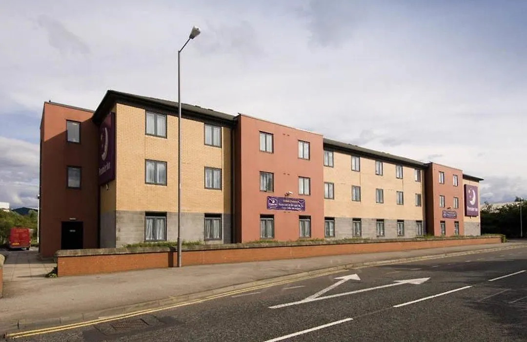 Premier Inn Sheffield Meadowhall-1