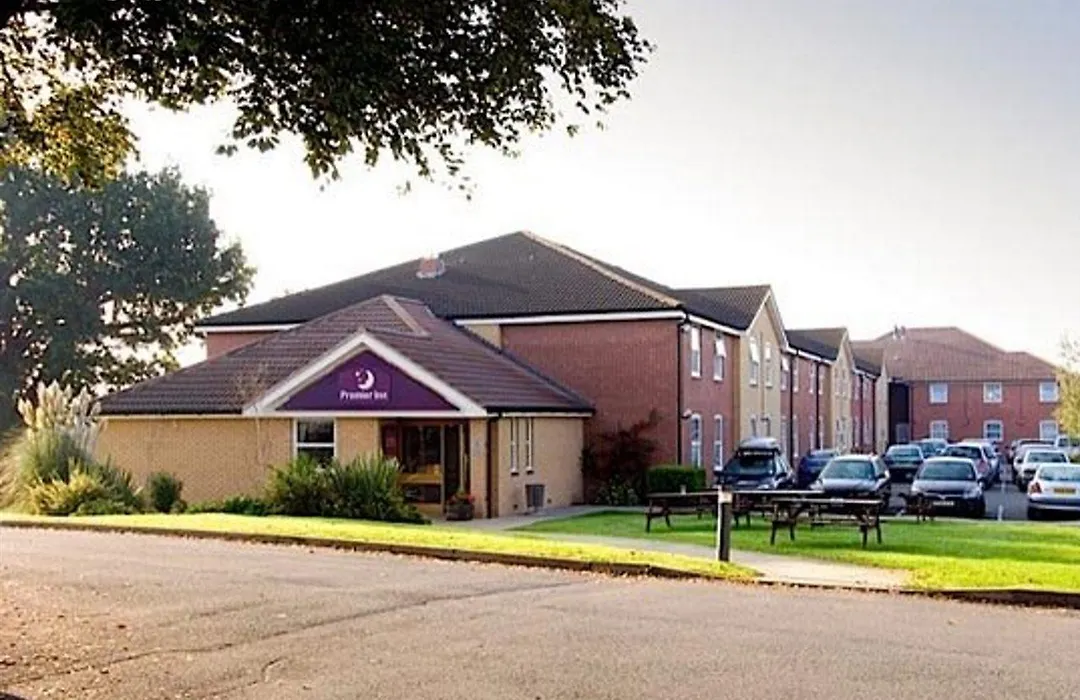 Premier Inn Hereford Holmer-1