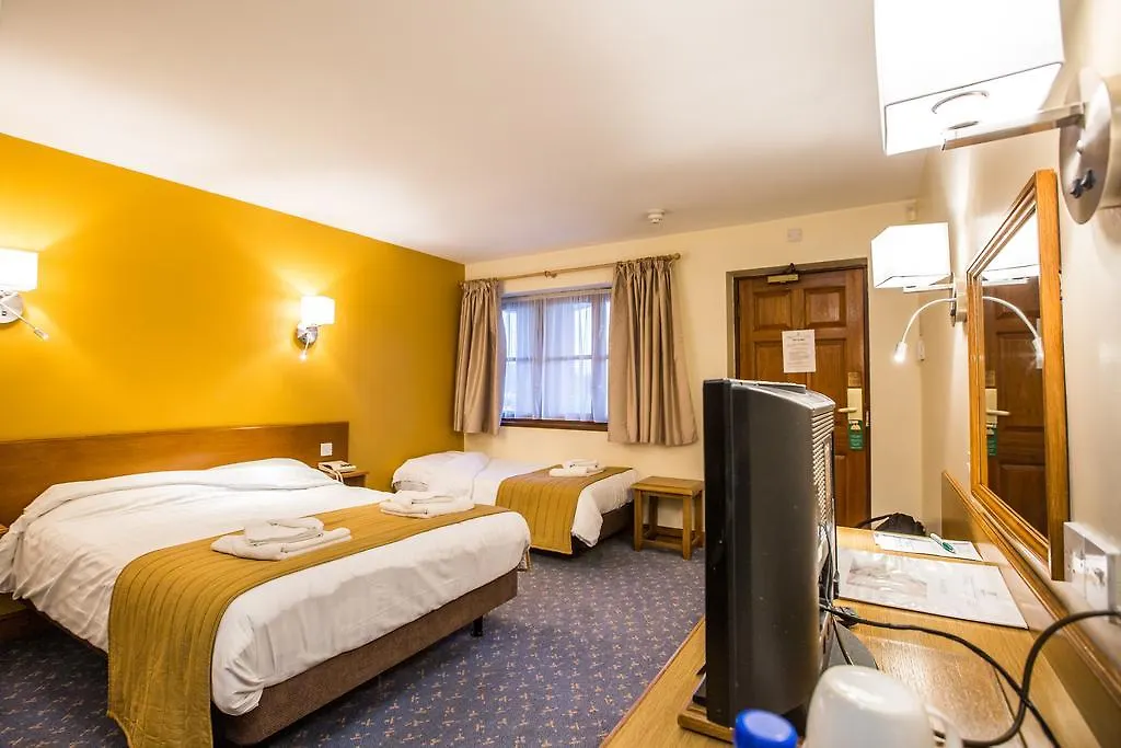 Tollgate Hotel & Leisure-1